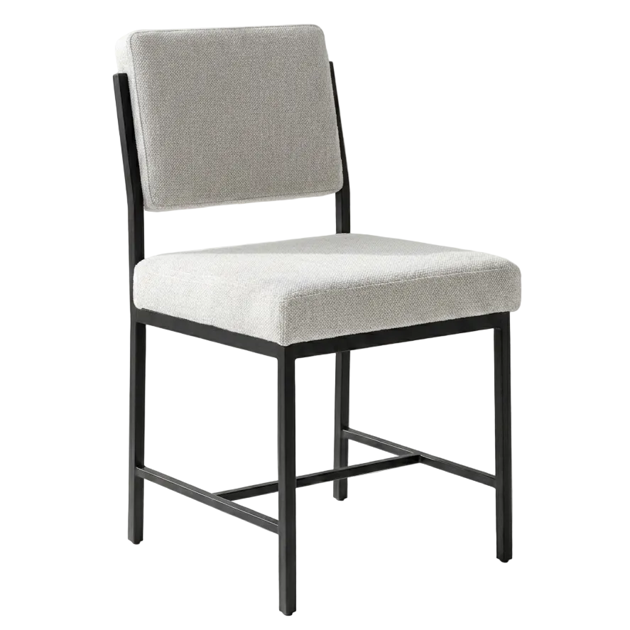 Cadeira de Jantar Estrutura Metal Preta Bouclé Cinza | Vista de Ambiente Sala de Jantar | BeInside